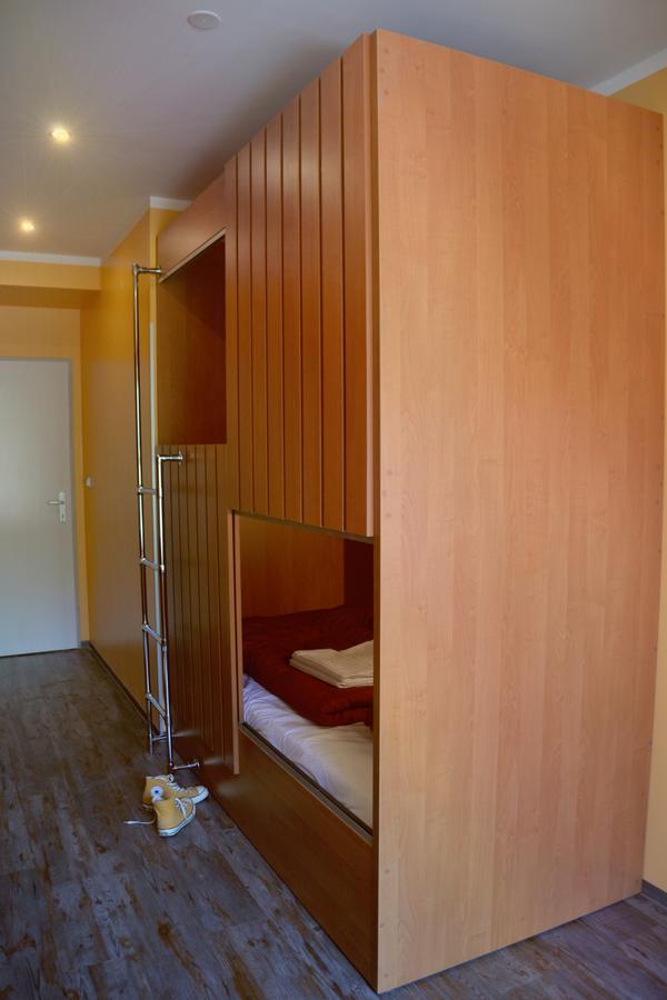 Do Step - Self-service-hostel