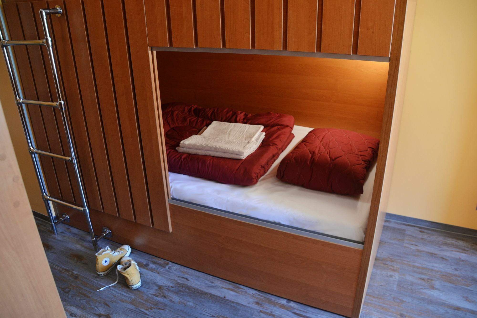 Do Step - Self-service-hostel Hostel
