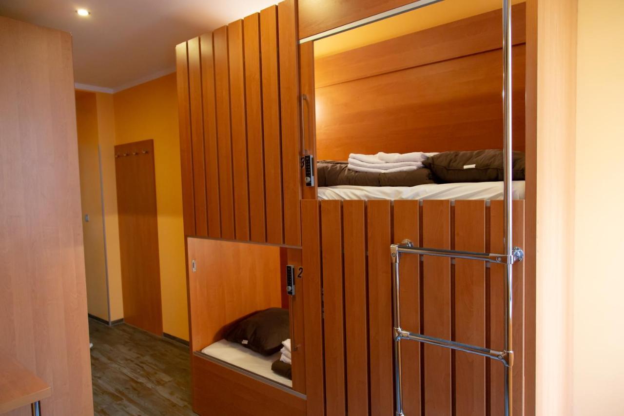 Do Step - Self-service-hostel